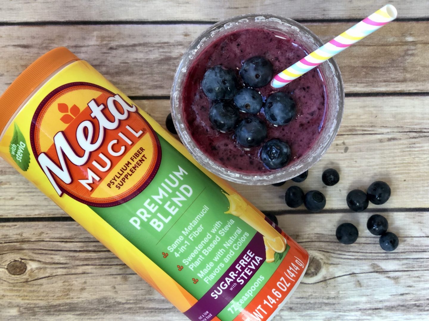 Very Berry Smoothie with Metamucil