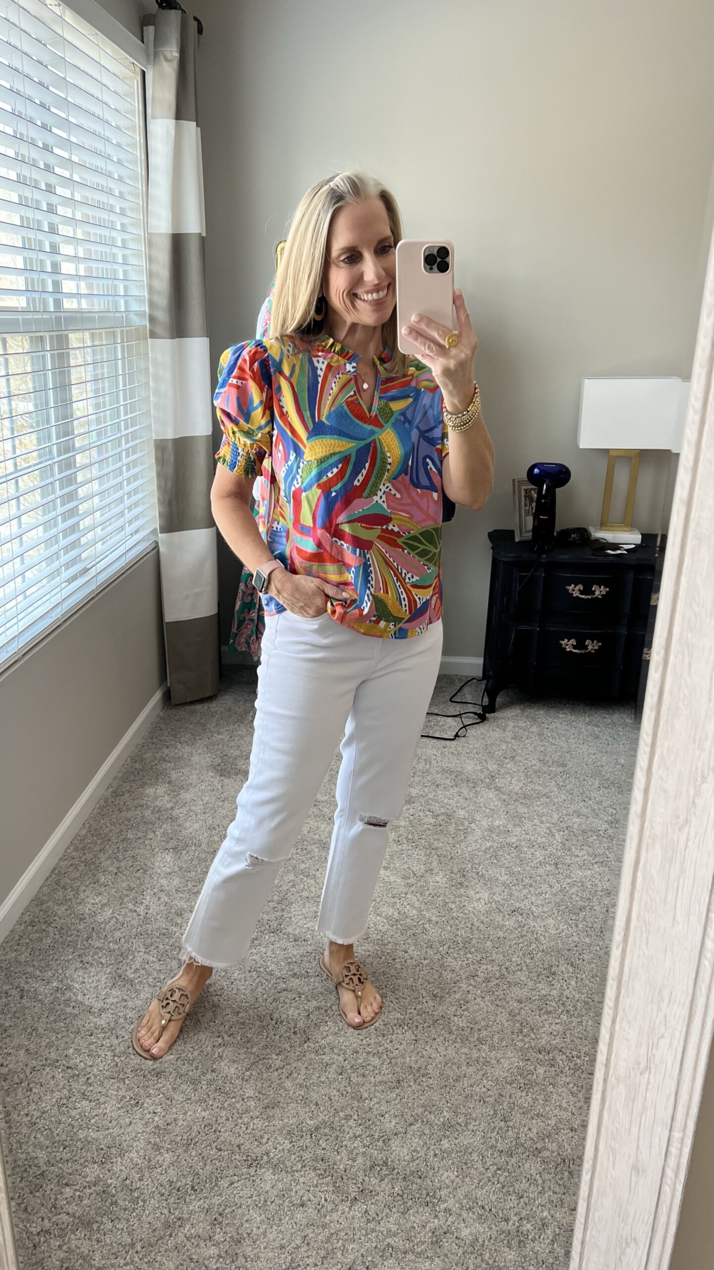 Avara top and jeans on weekly roundup