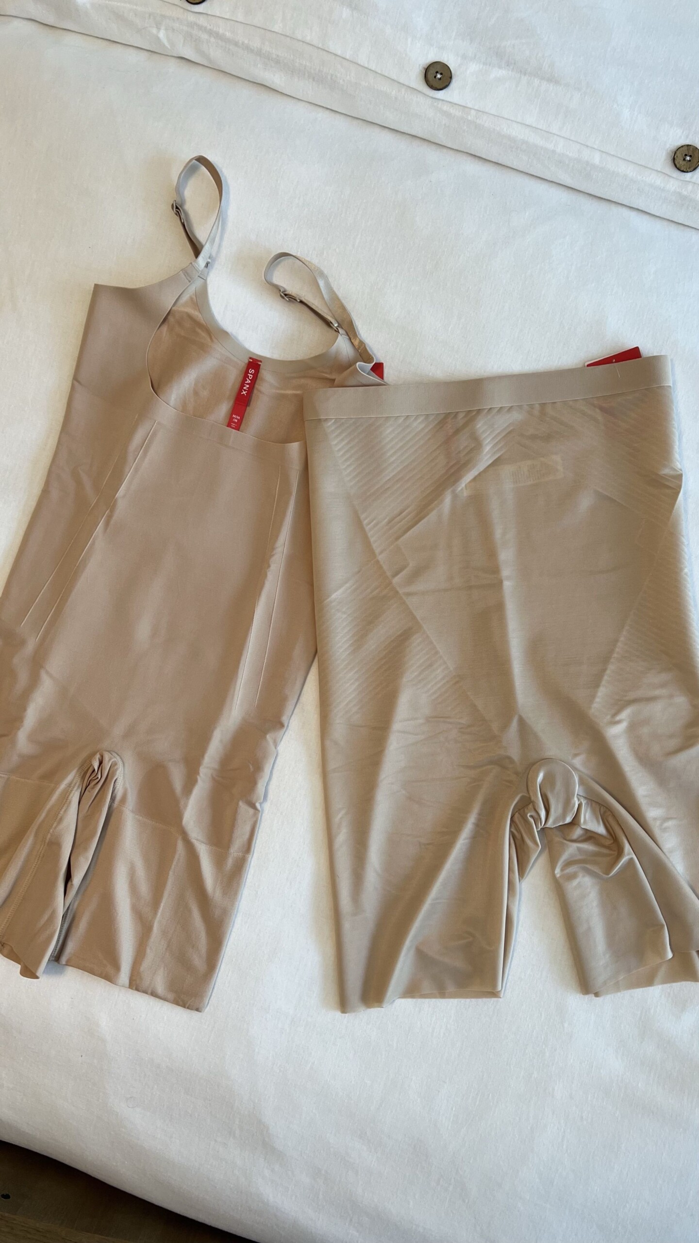 SPANX SHAPEWEAR